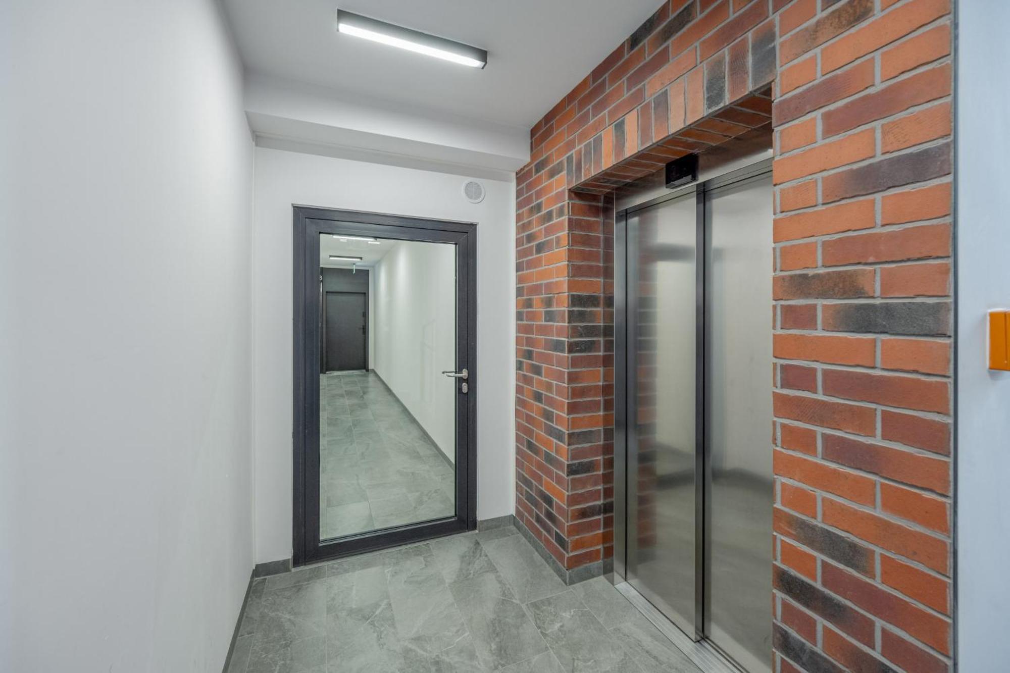 Luksusowy Apartament Z 3 Sypialniami, Klimatyzacja, Parkingiem I Biurkiem We Wroclawiu By Renters Prestige Eksteriør billede