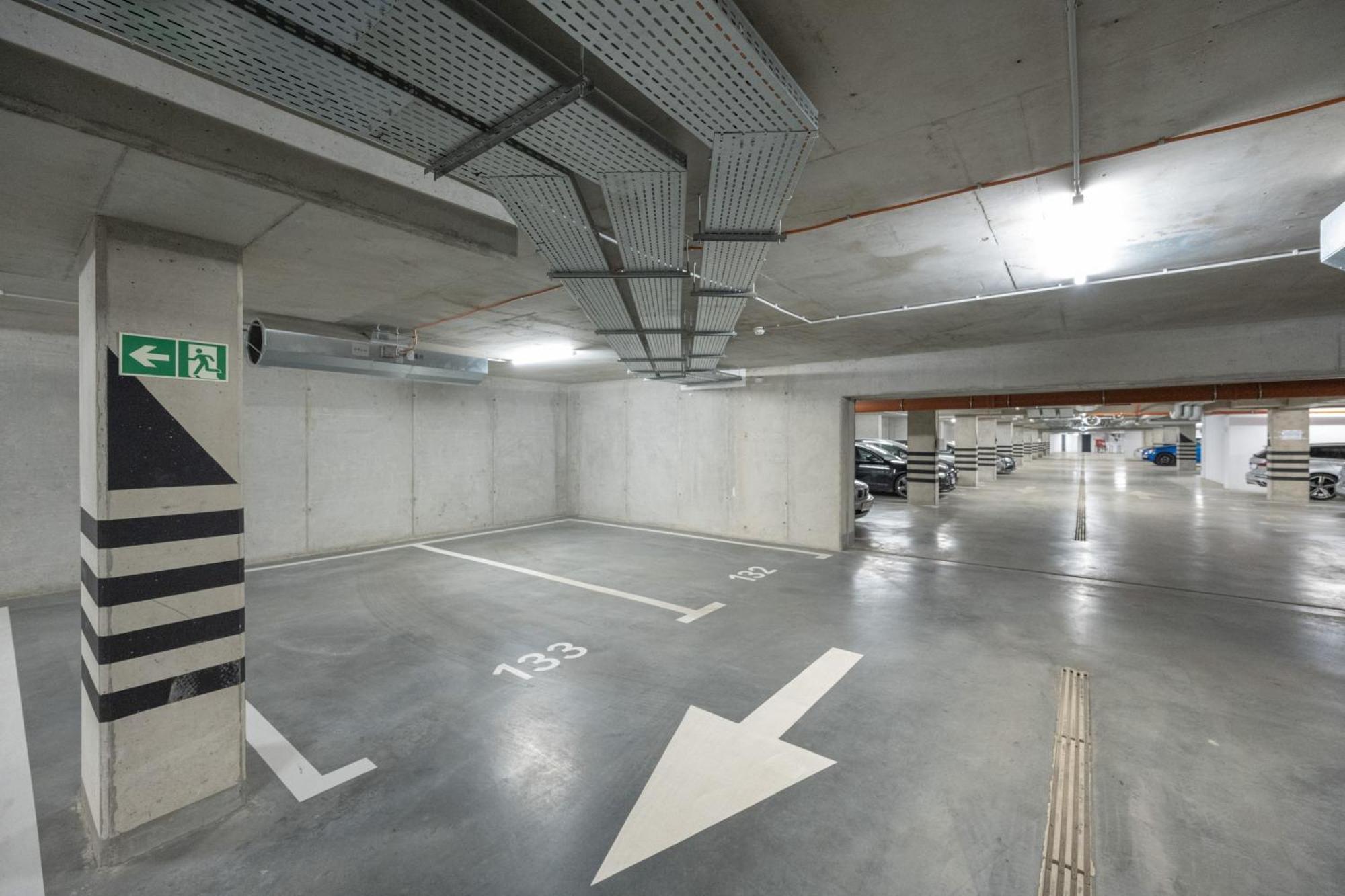 Luksusowy Apartament Z 3 Sypialniami, Klimatyzacja, Parkingiem I Biurkiem We Wroclawiu By Renters Prestige Eksteriør billede
