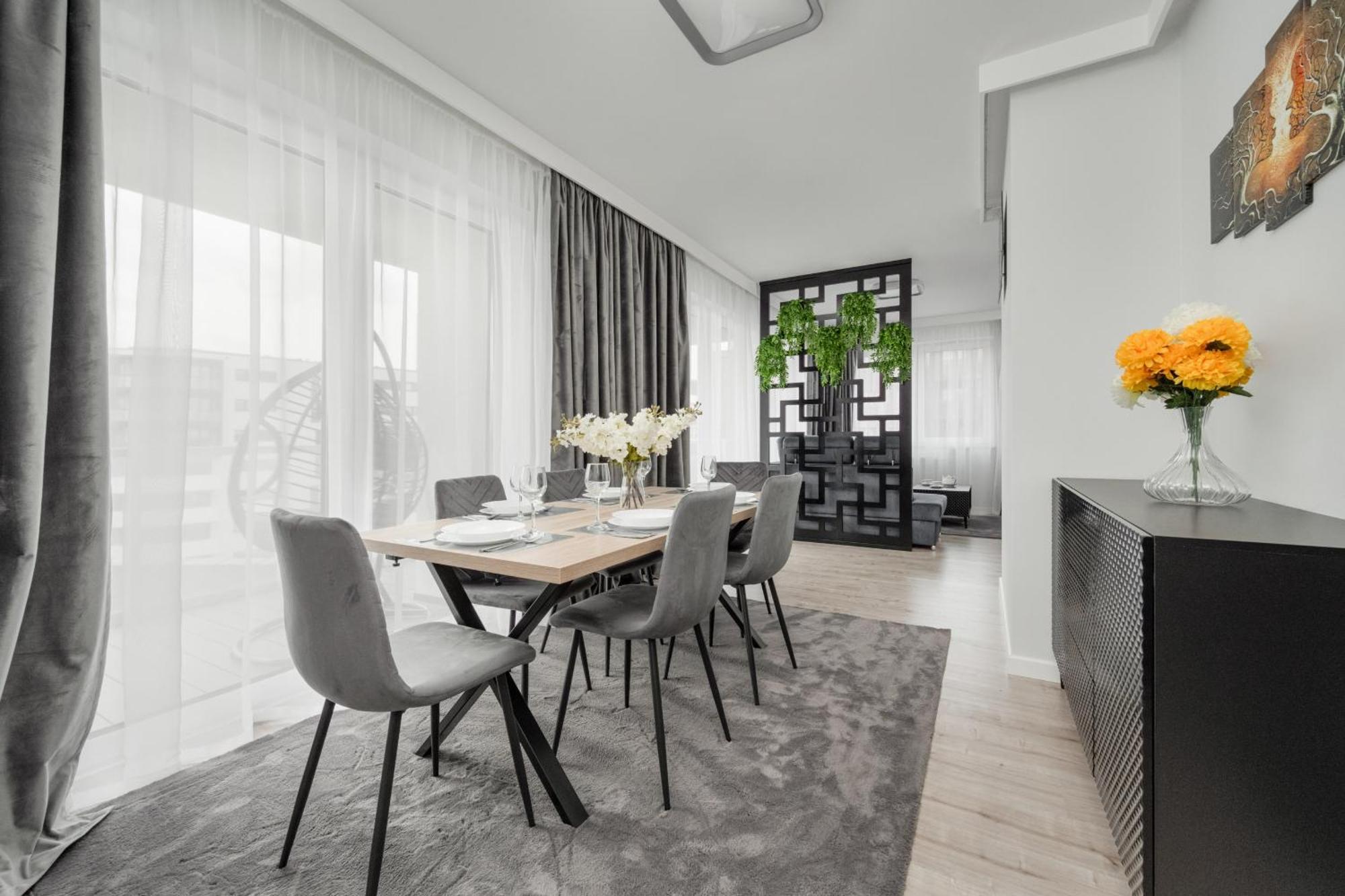 Luksusowy Apartament Z 3 Sypialniami, Klimatyzacja, Parkingiem I Biurkiem We Wroclawiu By Renters Prestige Eksteriør billede