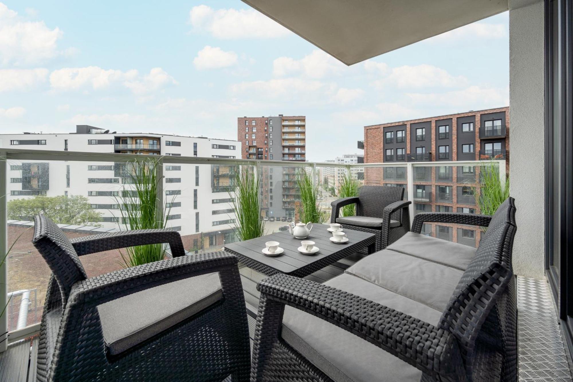 Luksusowy Apartament Z 3 Sypialniami, Klimatyzacja, Parkingiem I Biurkiem We Wroclawiu By Renters Prestige Eksteriør billede